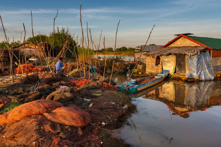 066 Cambodja, Siem Reap, drijvend dorp.jpg